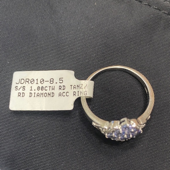Vintage JTV Sterling Silver Tanzanite/Diamond Accent Ring - Picture 3 of 10